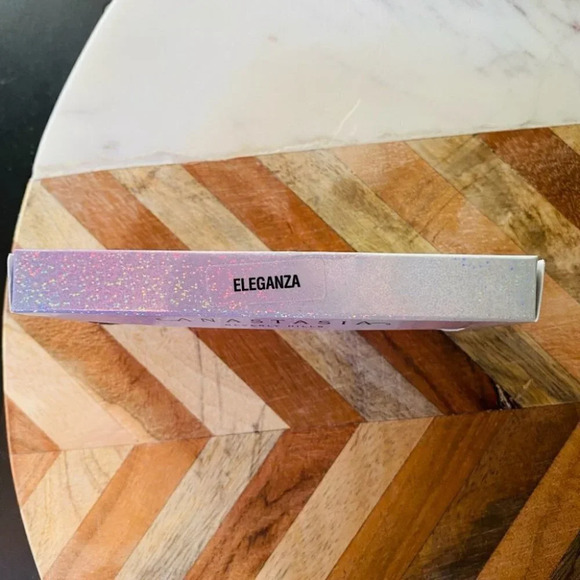 ABH - NORVINA® False Eyelashes - Eleganza - Picture 2 of 3